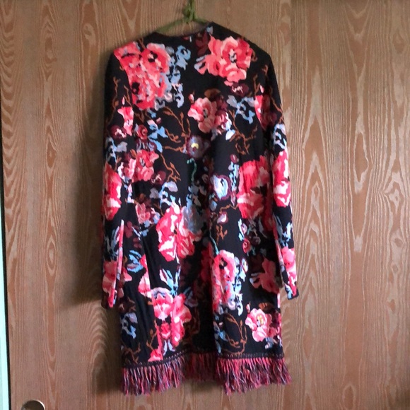 Sweater - Picture 2 of 4